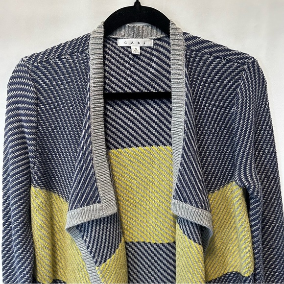 CAbi Color Block Blanket Knit Waterfall Cardigan Size Small - Picture 4 of 5